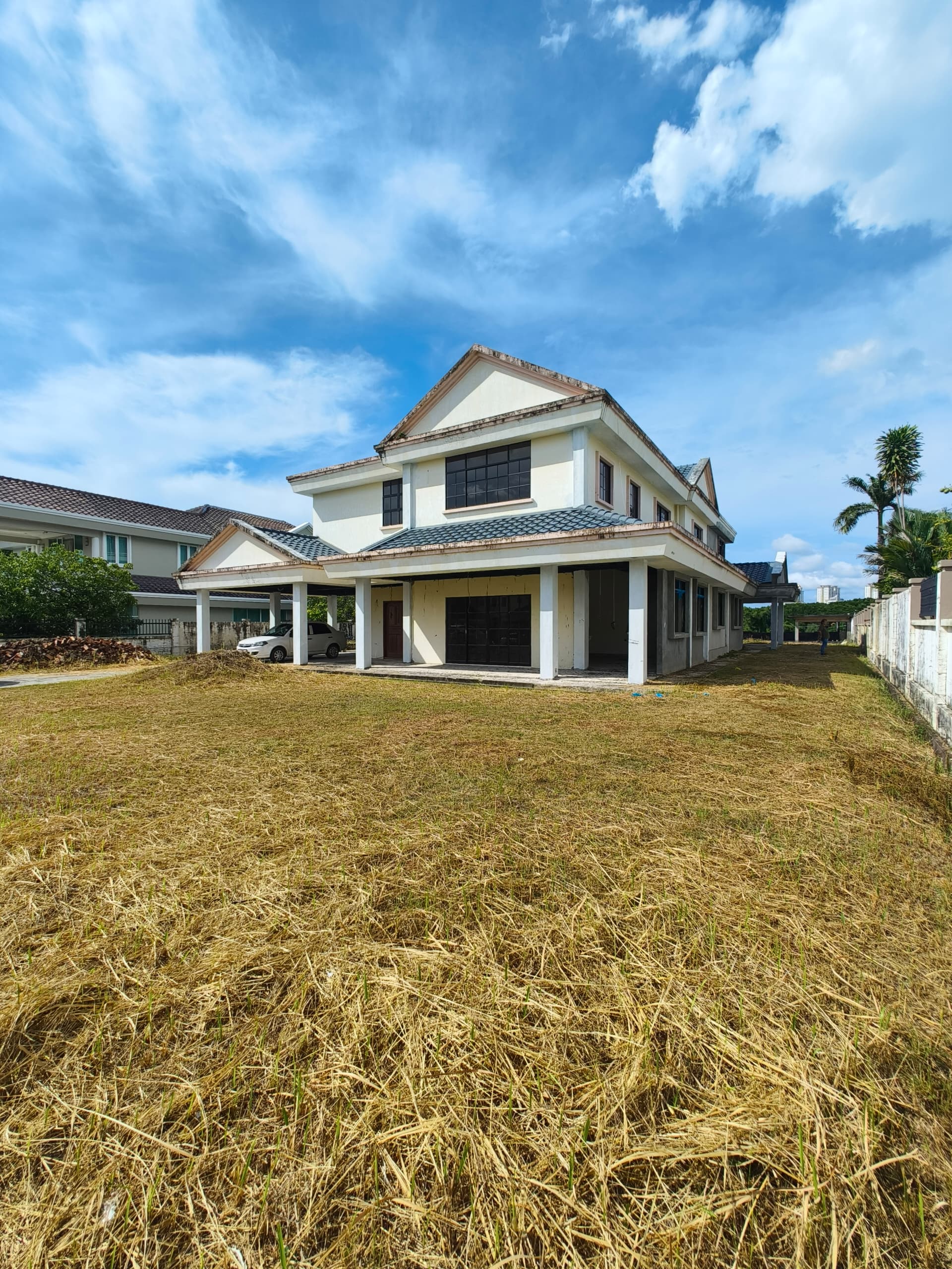 2 Storey Bungalow At Lorong Raja Udang 10, Kingfisher For Sale