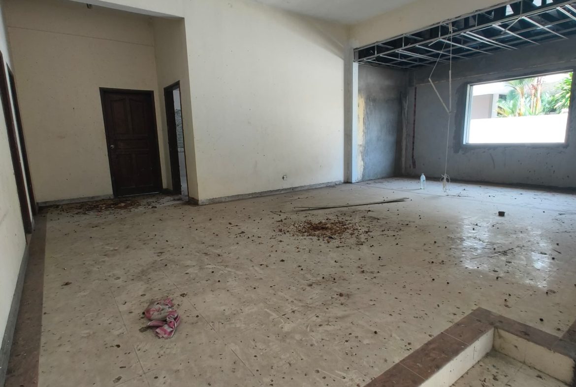 2 Storey Bungalow At Lorong Raja Udang 10, Kingfisher For Sale