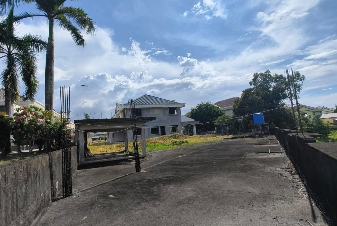 2 Storey Bungalow At Lorong Raja Udang 10, Kingfisher For Sale