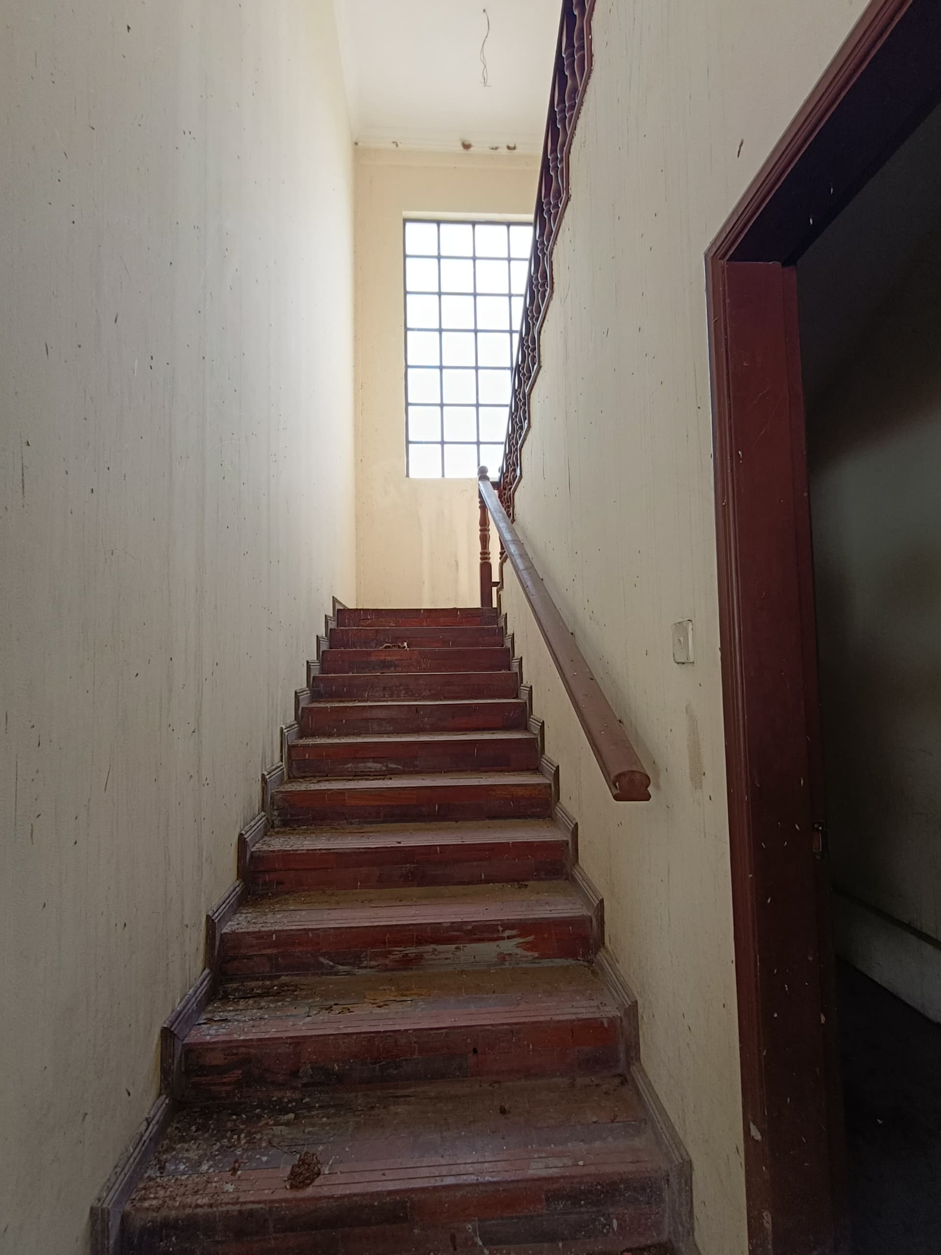 2 Storey Bungalow At Lorong Raja Udang 10, Kingfisher For Sale
