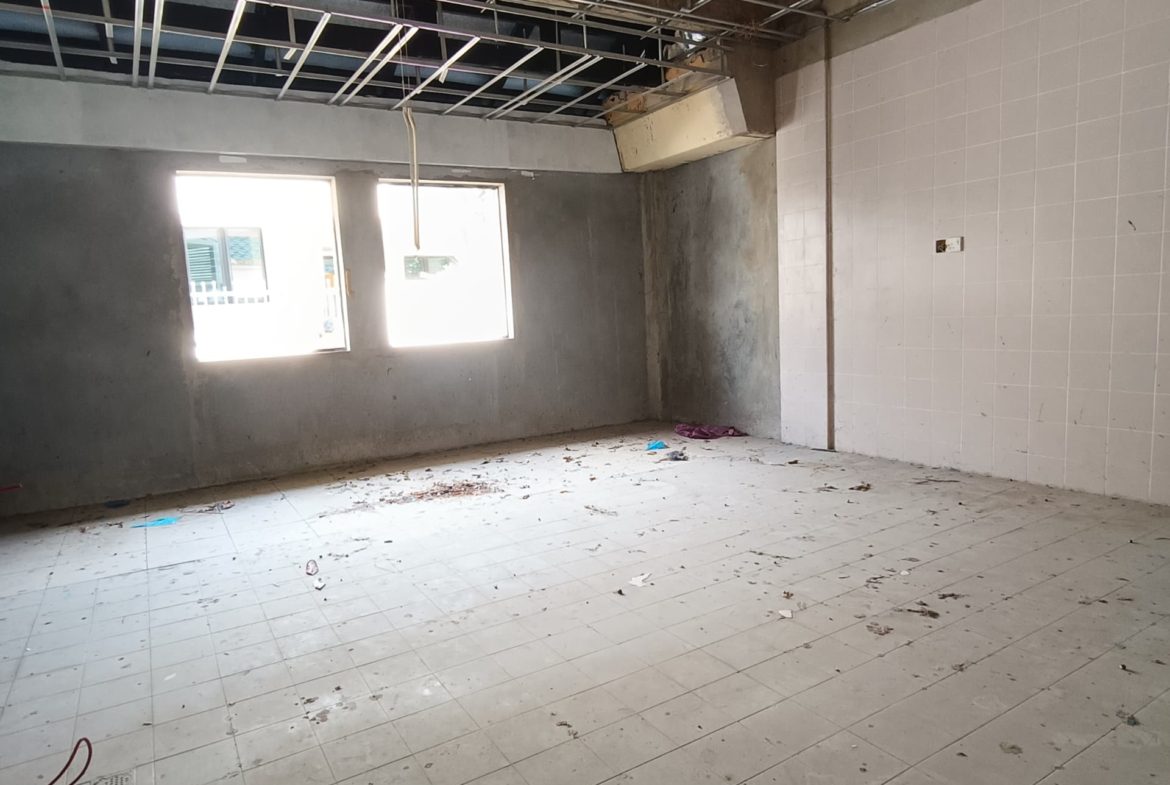 2 Storey Bungalow At Lorong Raja Udang 10, Kingfisher For Sale