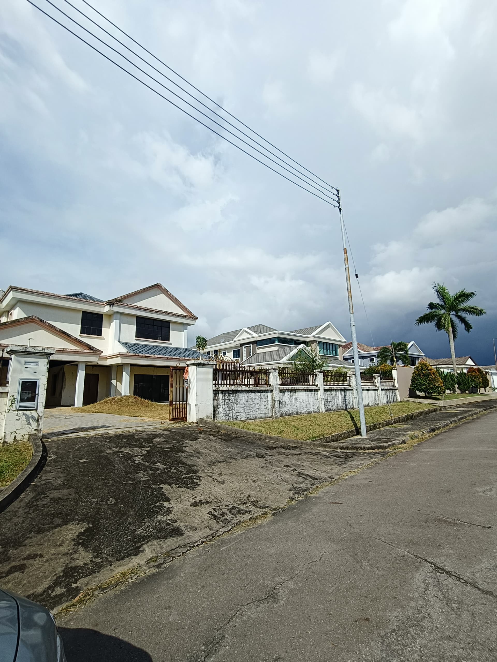 2 Storey Bungalow At Lorong Raja Udang 10, Kingfisher For Sale