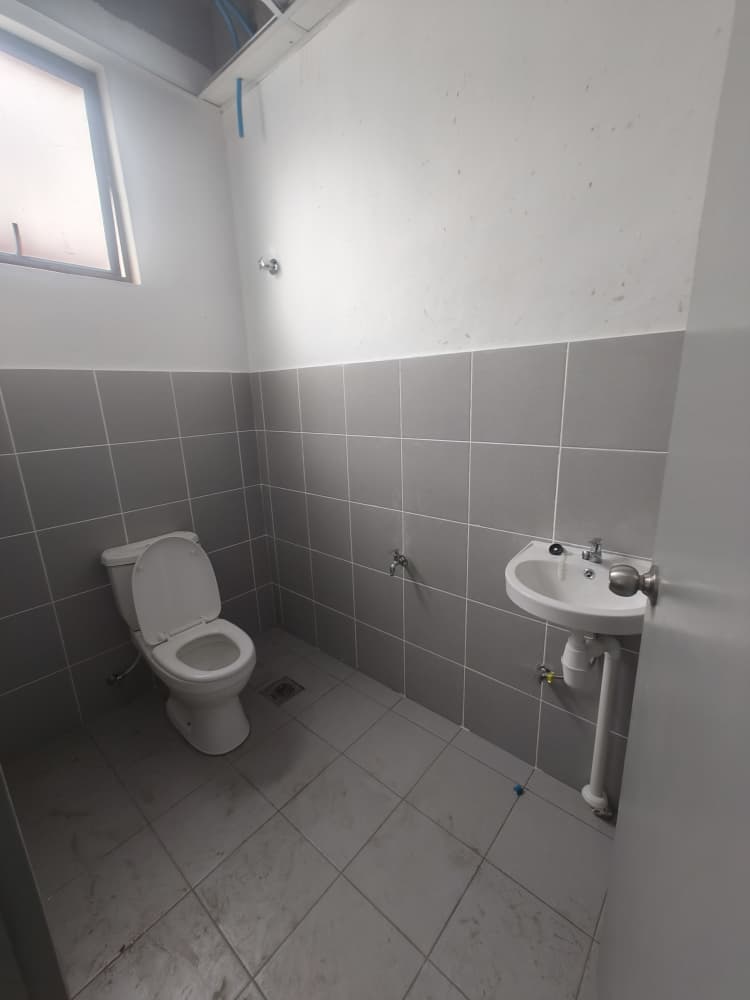 Parkland Benoni Papar 1st Floor Shop Lot For Rent