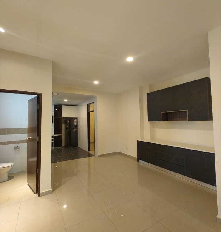 Bundusan Tropicana Landmark Condominium Penthouse Fully furnished with 3 Car Park For Sale