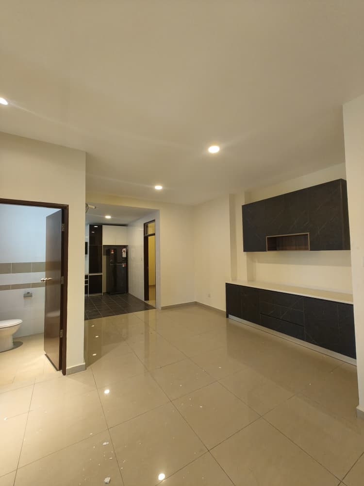 WhatsApp Image 2025-10-02 at 01.04.25 Bundusan Tropicana Landmark Condominium Penthouse Fully furnished with 3 Car Park For Sale