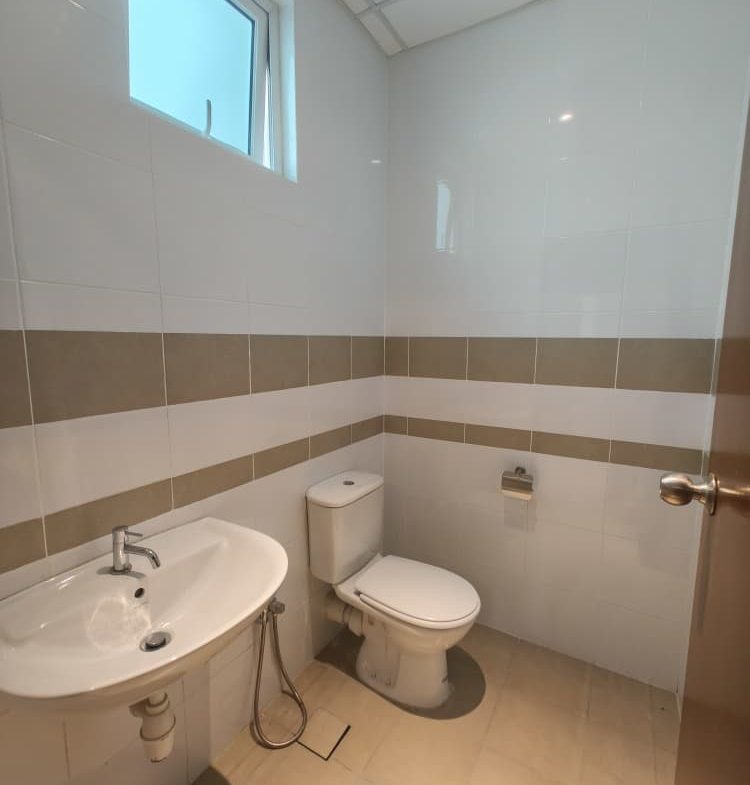 Bundusan Tropicana Landmark Condominium Penthouse Fully furnished with 3 Car Park For Sale