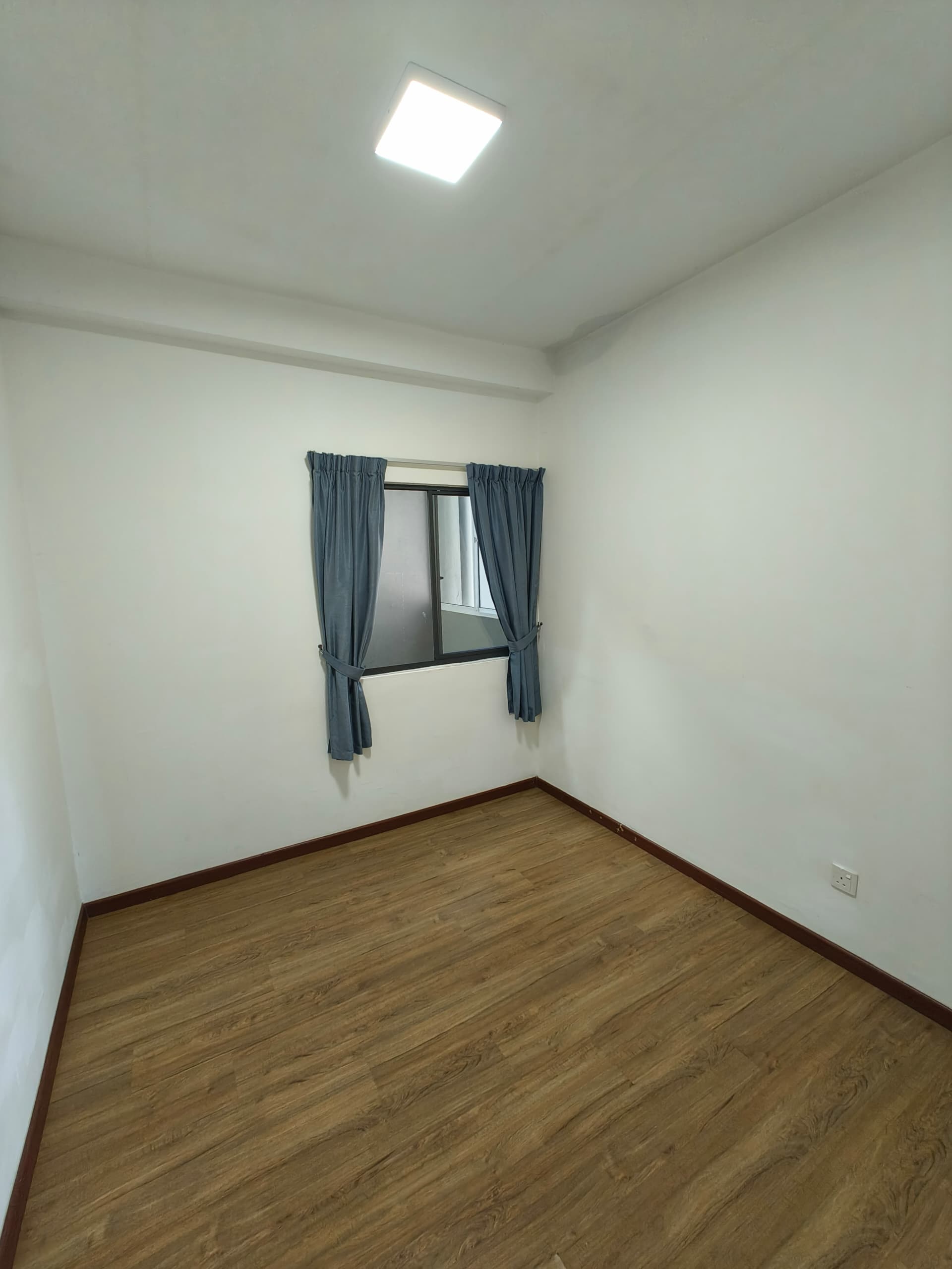 Bundusan The Gardens Condo Corner unit below market value below Bank value for Sale