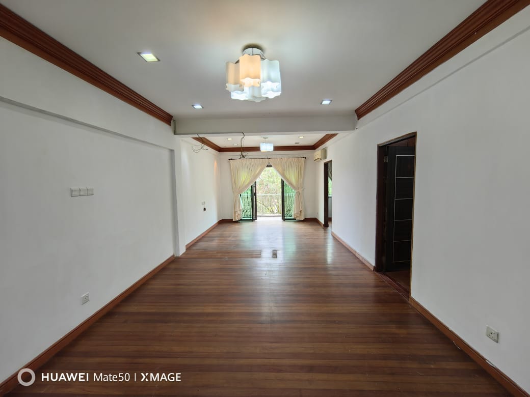 Seri Borneo Condominium, Iramanis for Rent