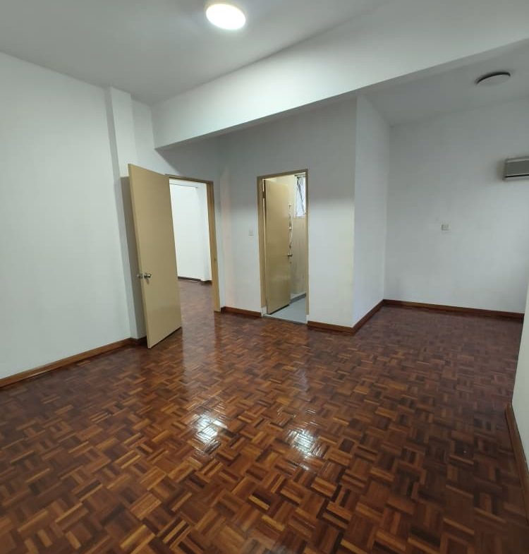 Lintas Hilltop Taman Regent 3 Storey Semi D For Rent