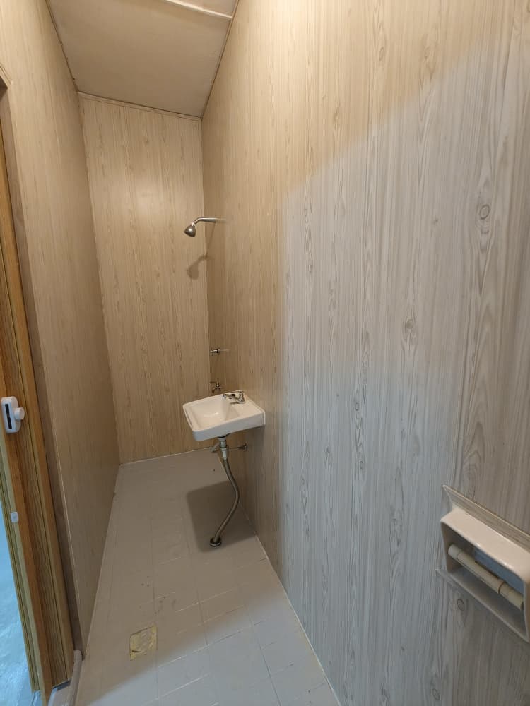 Lintas Hilltop Taman Regent 3 Storey Semi D For Rent
