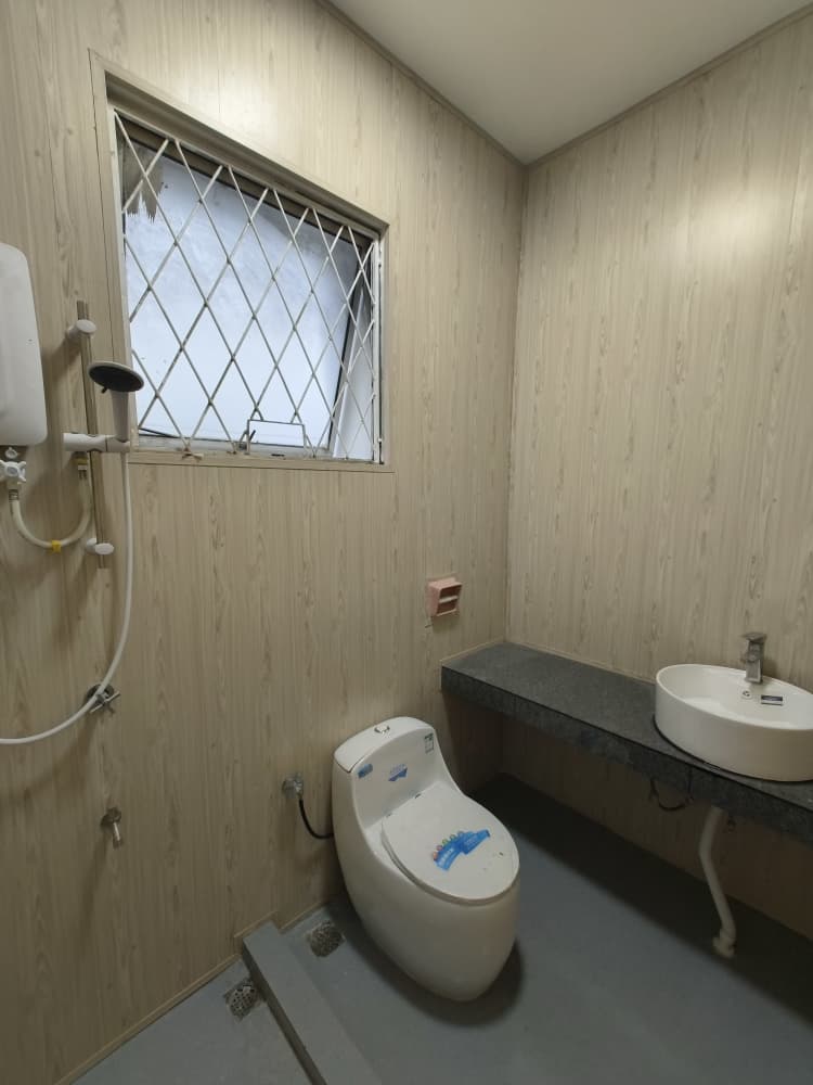 Lintas Hilltop Taman Regent 3 Storey Semi D For Rent