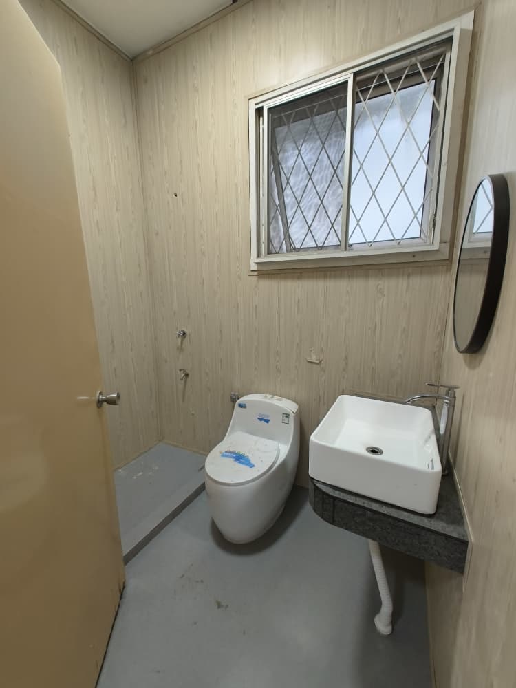 Lintas Hilltop Taman Regent 3 Storey Semi D For Rent
