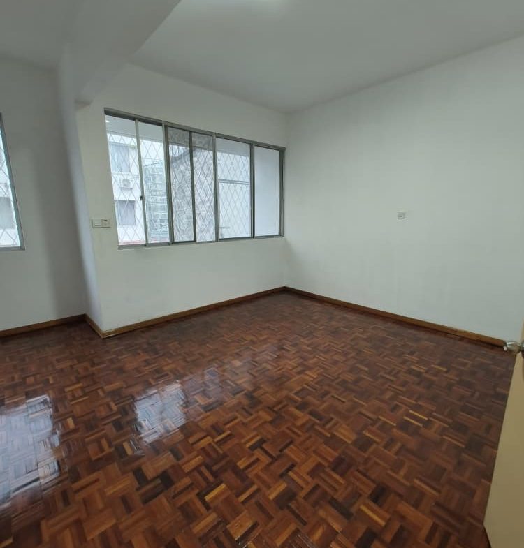 Lintas Hilltop Taman Regent 3 Storey Semi D For Rent