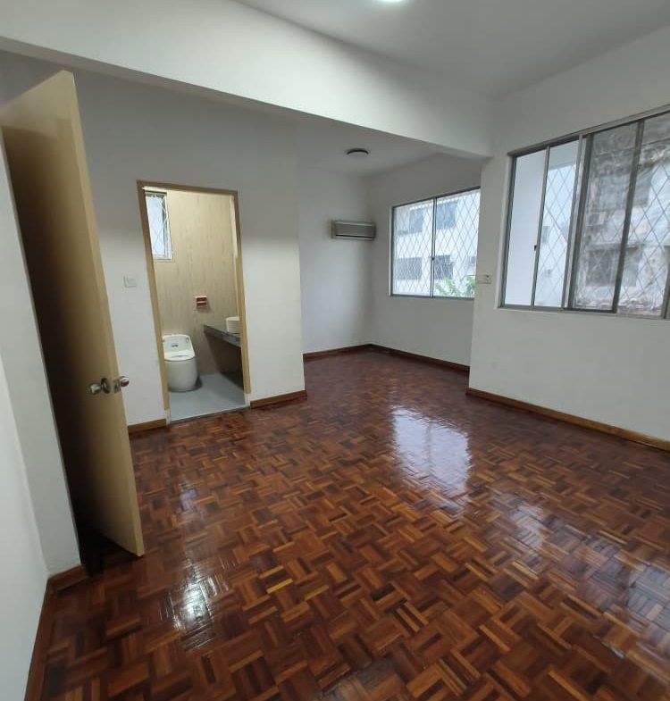 Lintas Hilltop Taman Regent 3 Storey Semi D For Rent