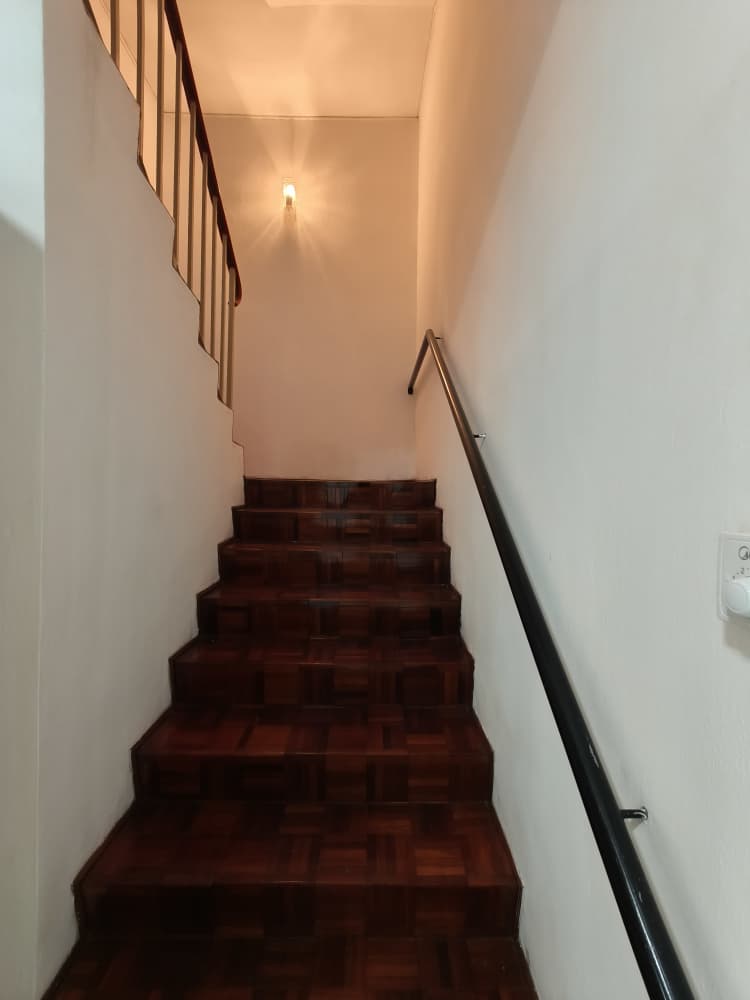 Lintas Hilltop Taman Regent 3 Storey Semi D For Rent
