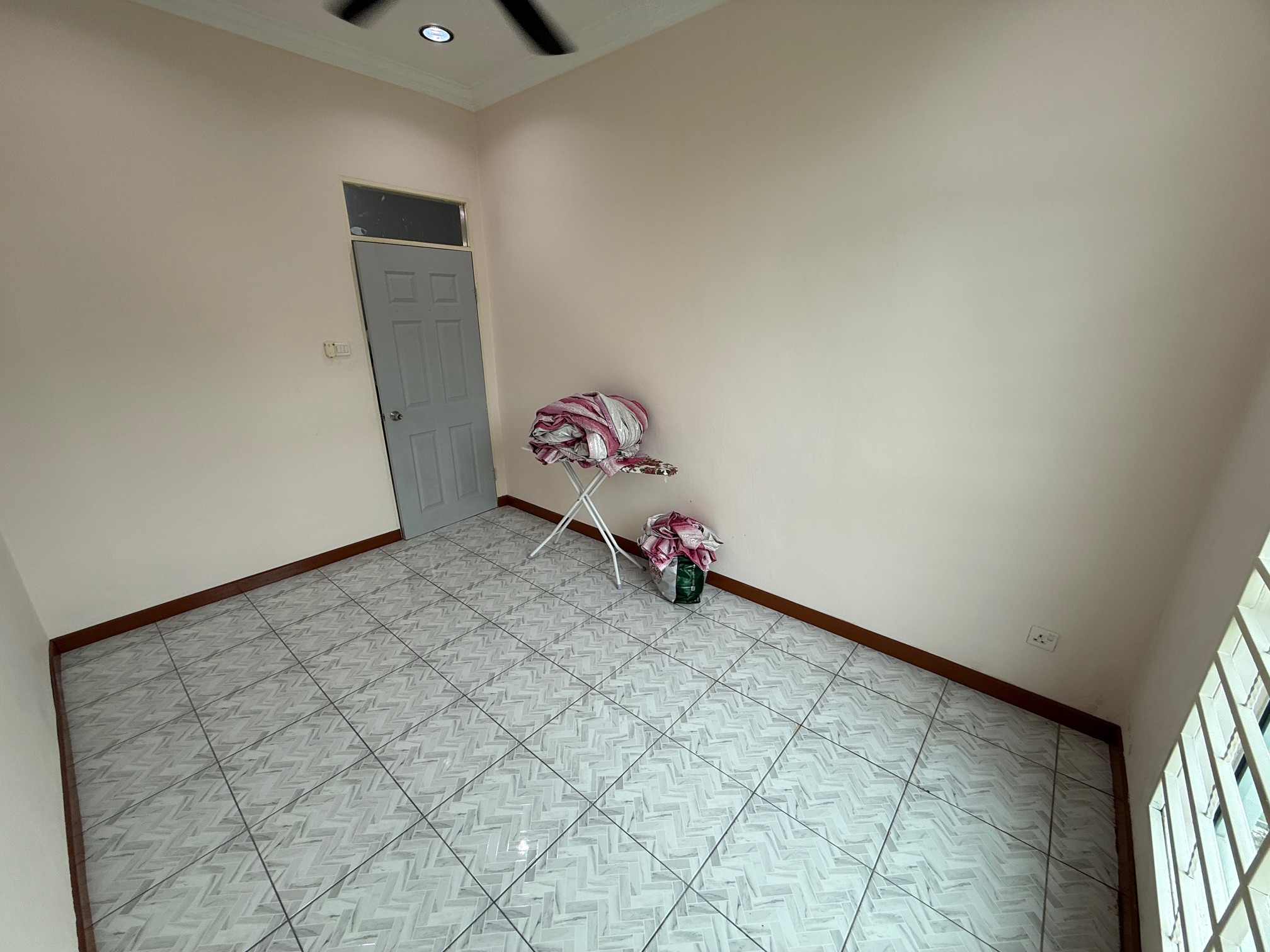 Taman Rimba, 2-Storey Terrace, Unfurnished, Telipok, UMS, KKIP