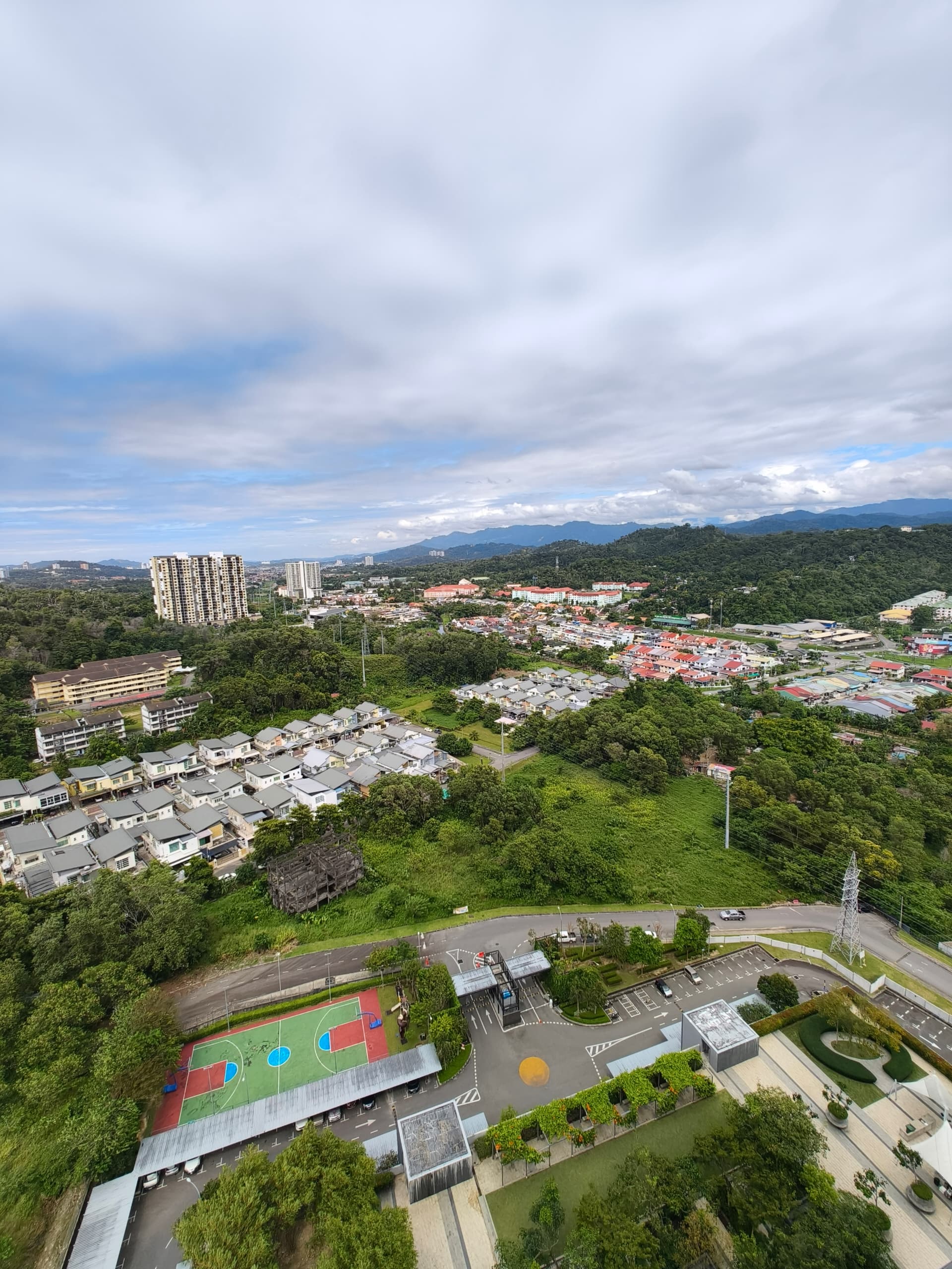 The Gardens Condominium, Bundusan for Rent