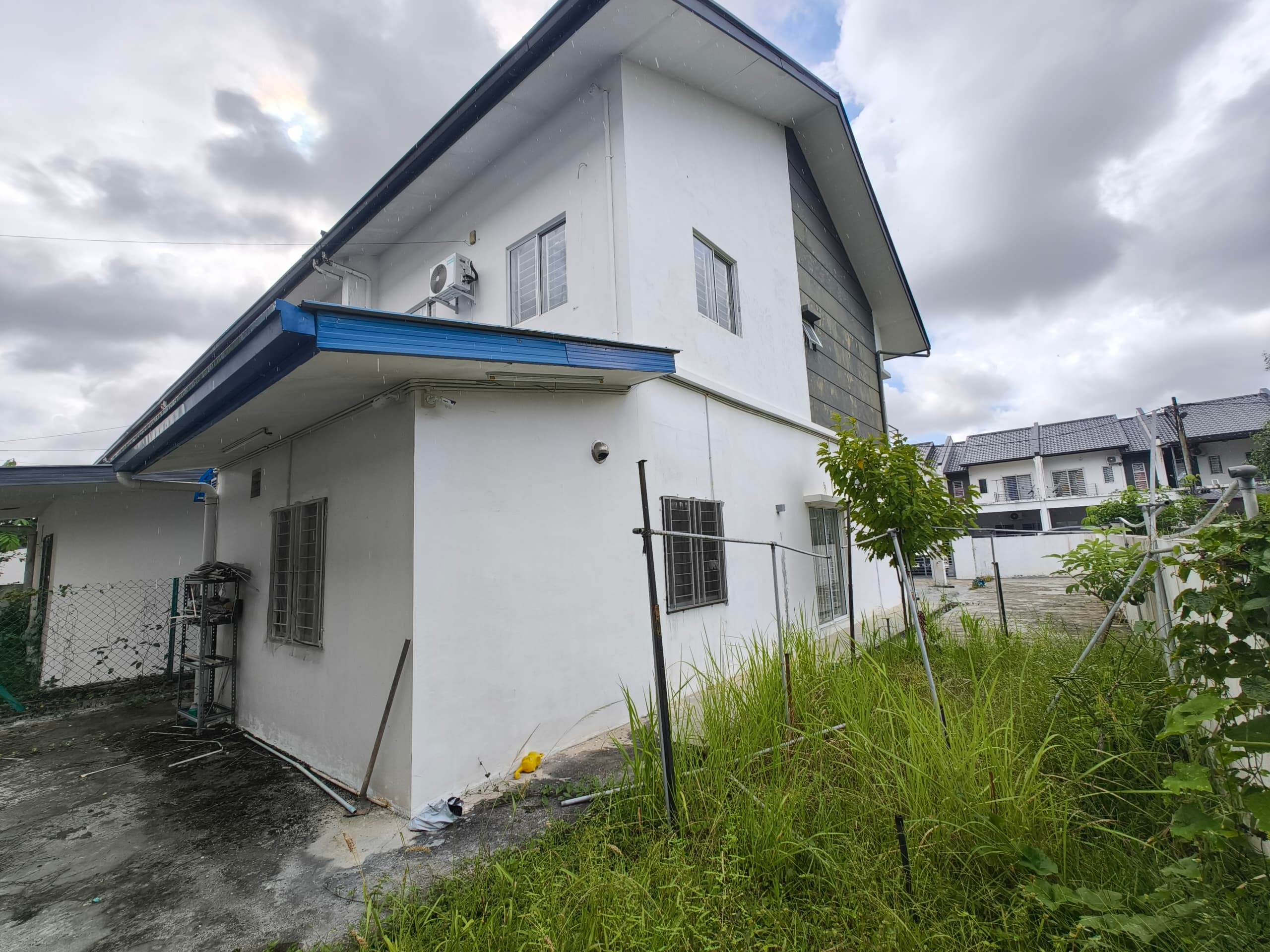 Taman Bukit Damaisari, Menggatal Double Storey Terrace House for Sale
