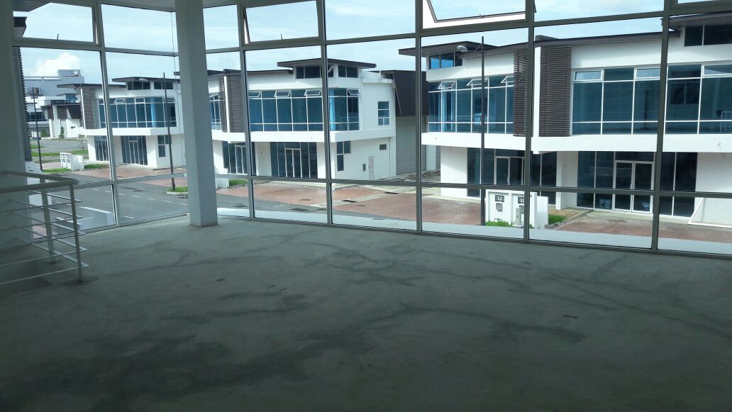 1.5 Semi-D Warehouse at Bandar Sierra Bizhub, Menggatal For Rent