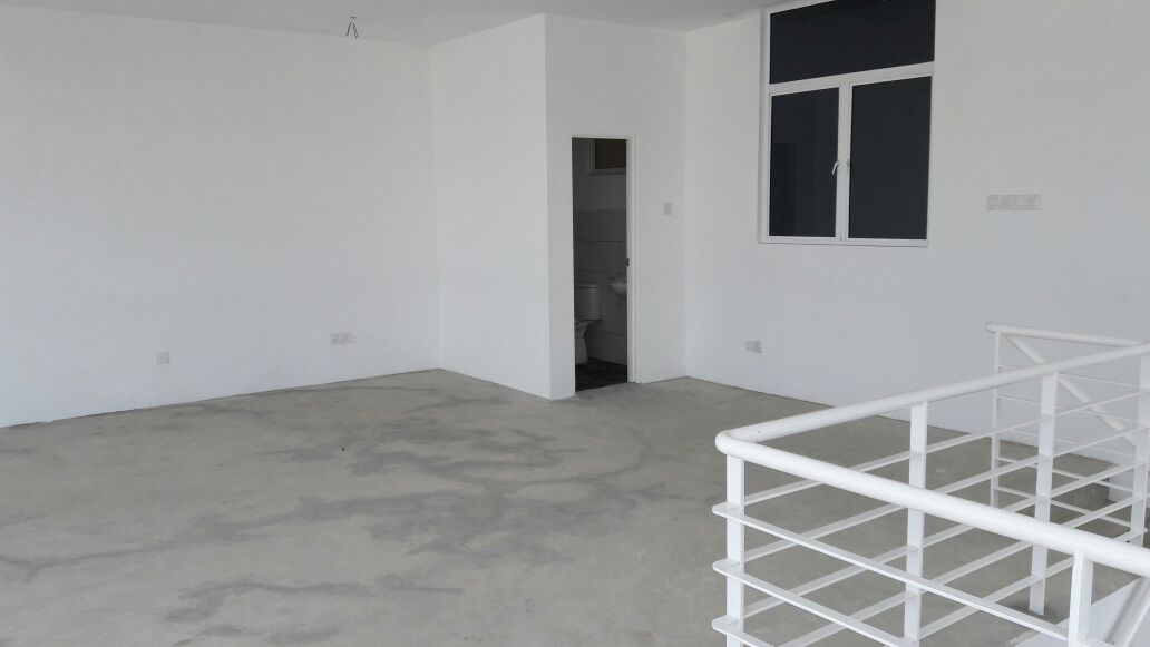 1.5 Semi-D Warehouse at Bandar Sierra Bizhub, Menggatal For Rent