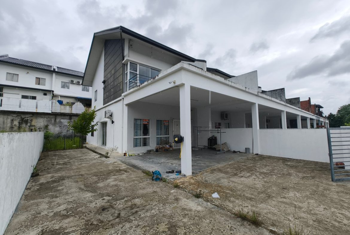Menggatal Taman Bukit Damaisari Corner Double Storey Terrace House For Sale