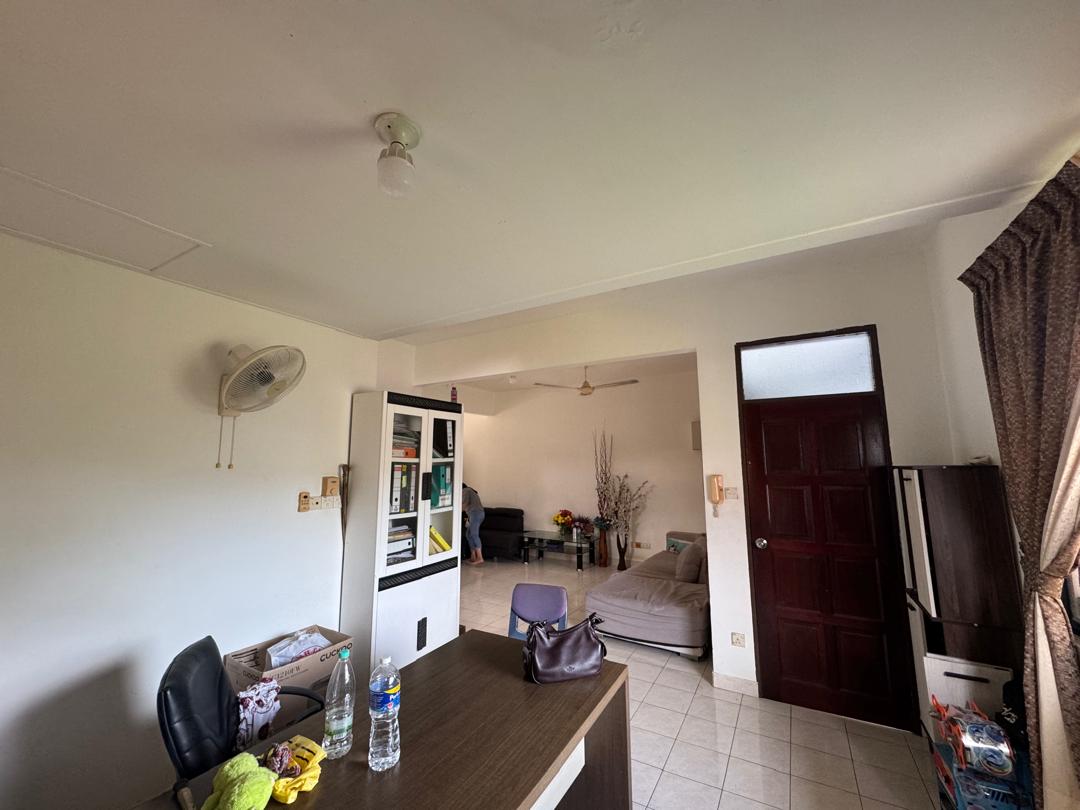 Taman Amansutra Phase 1 | Double Storey Townhouse | Corner | Iramanis