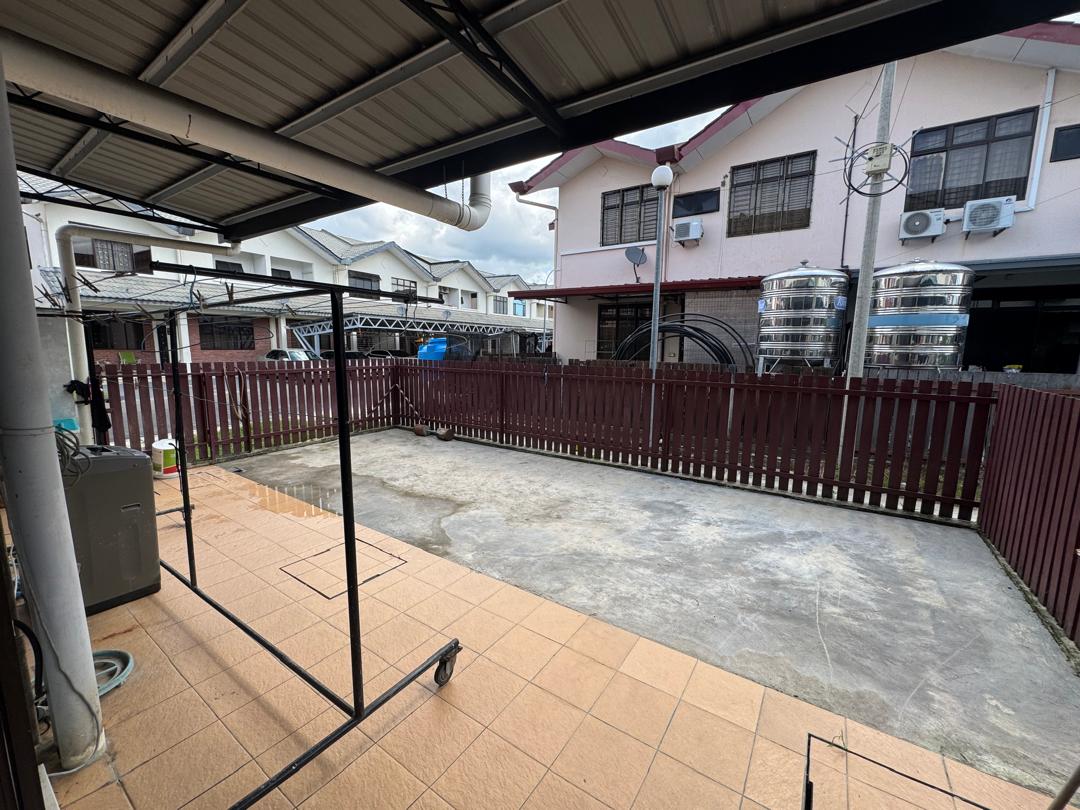 Taman Amansutra Phase 1 | Double Storey Townhouse | Corner | Iramanis