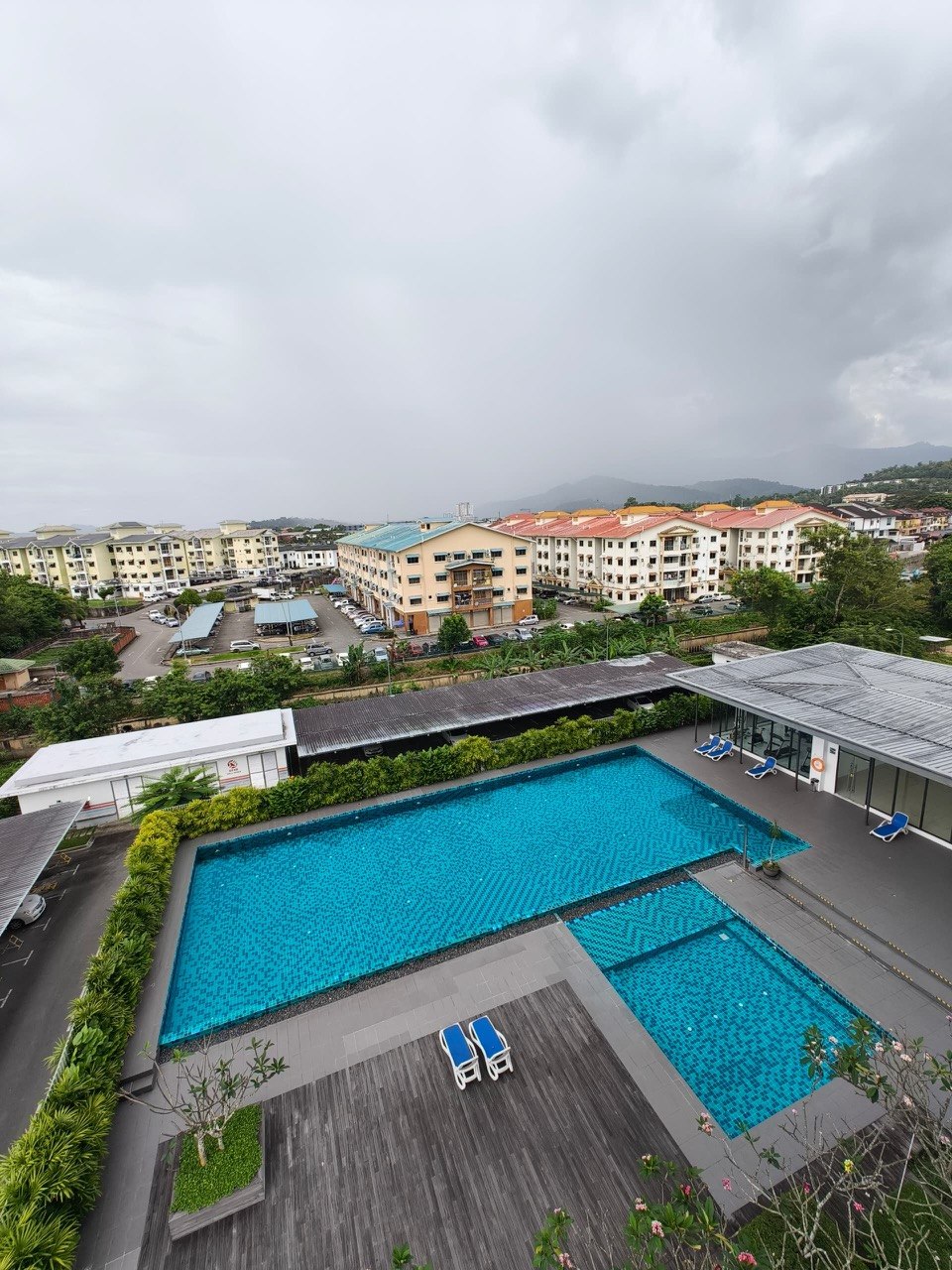 The Suritz Condominium at Kolombong For Rent