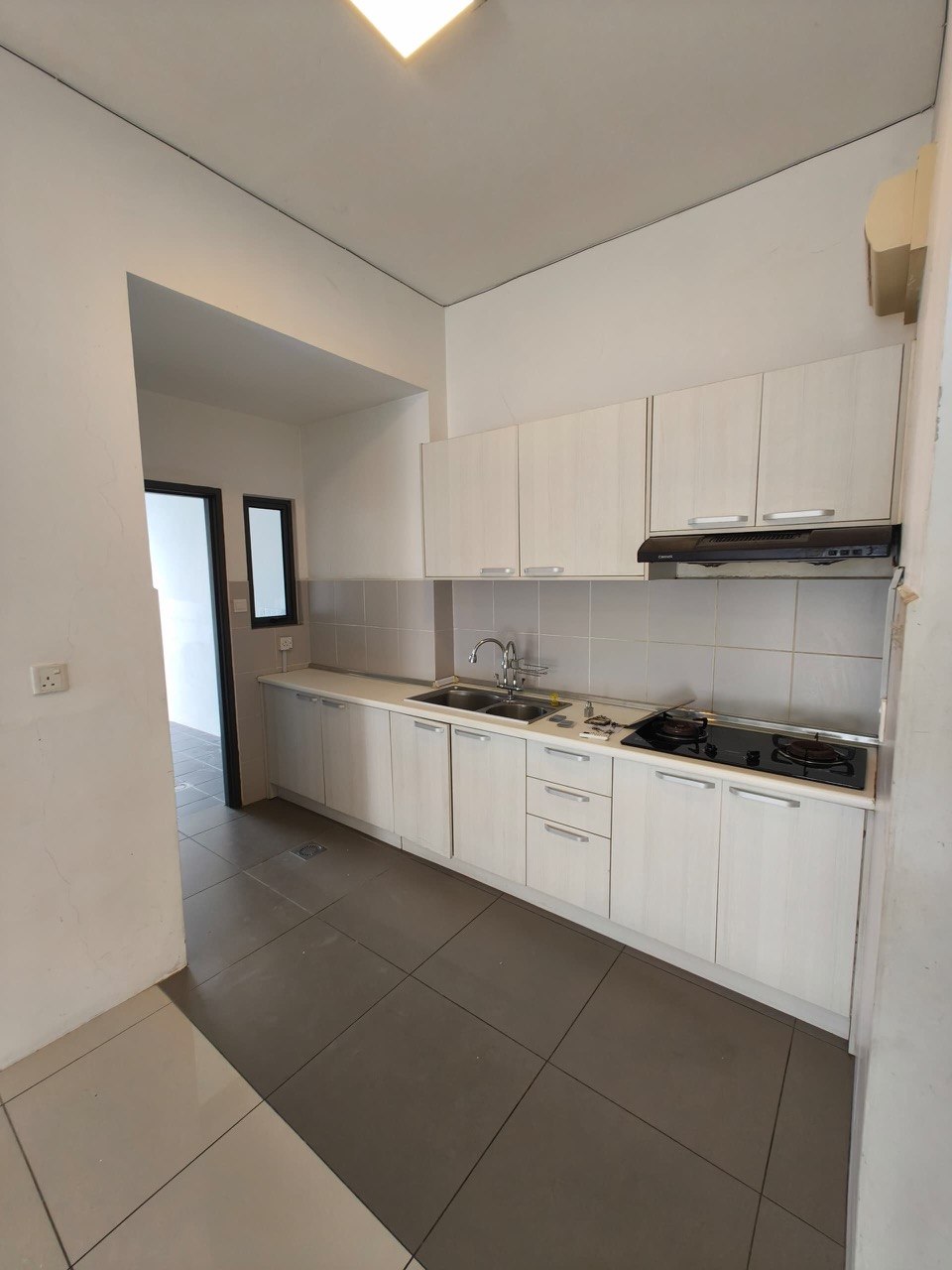 The Suritz Condominium at Kolombong For Rent