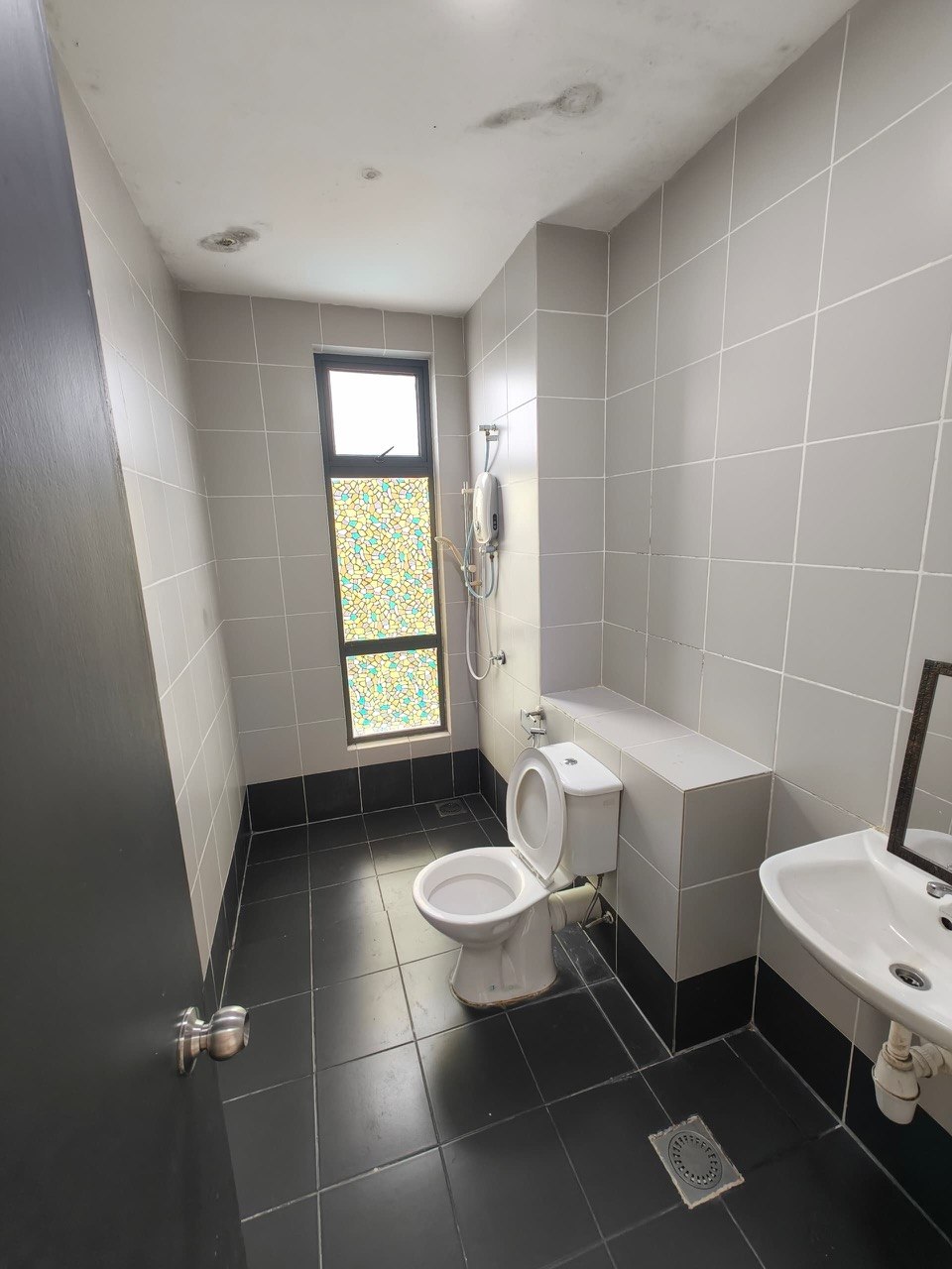 The Suritz Condominium at Kolombong For Rent