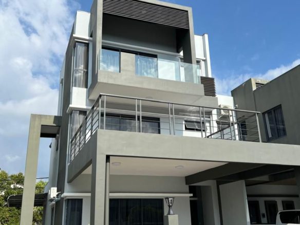 Three Storey Terrace House at Taman Casablanca Residence, Kolombong for Rent