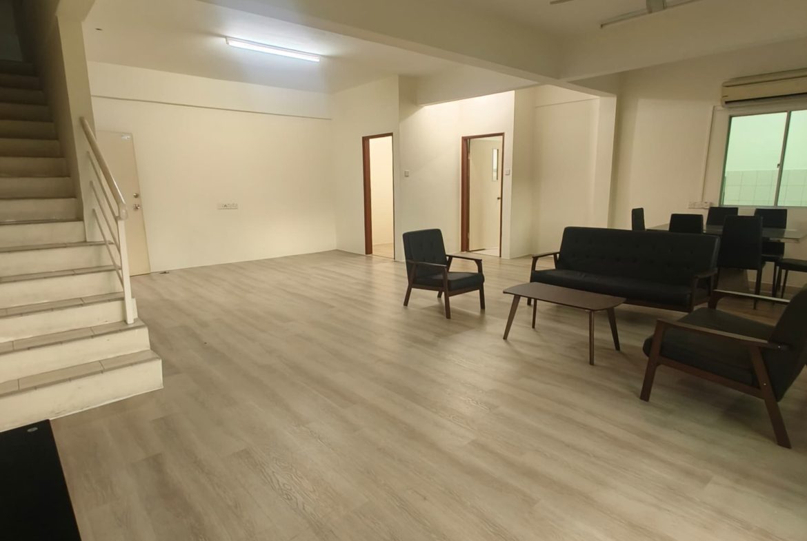 Seri Borneo Condominium,Iramanis for Rent