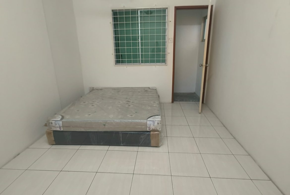 Seri Borneo Condominium,Iramanis for Rent