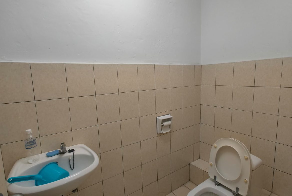 Seri Borneo Condominium,Iramanis for Rent