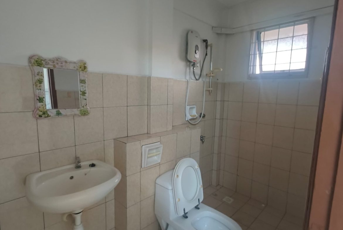 Seri Borneo Condominium,Iramanis for Rent