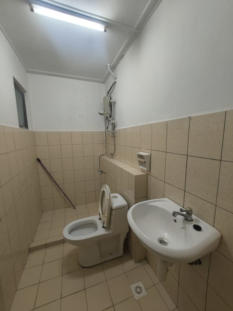 WhatsApp Image 2026-06-10 at 17.51.03 Seri Borneo Condo Taman Seri Borneo, Kolombong Iramanis Inanam Kota Kinabalu. 3 Bedroom 2 Bathroom