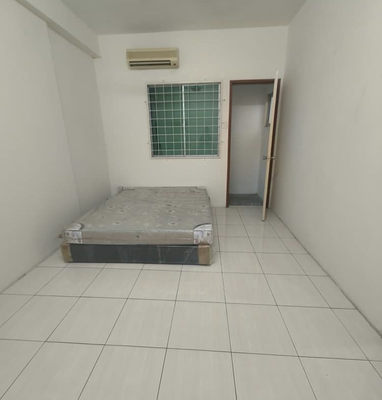 Seri Borneo Condo Taman Seri Borneo, Kolombong Iramanis Inanam Kota Kinabalu. 3 Bedroom 2 Bathroom