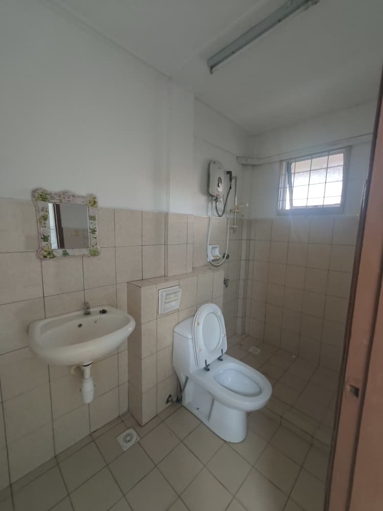 WhatsApp Image 2026-06-10 at 17.51.18 (1) Seri Borneo Condo Taman Seri Borneo, Kolombong Iramanis Inanam Kota Kinabalu. 3 Bedroom 2 Bathroom