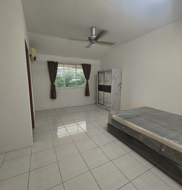 Seri Borneo Condo Taman Seri Borneo, Kolombong Iramanis Inanam Kota Kinabalu. 3 Bedroom 2 Bathroom