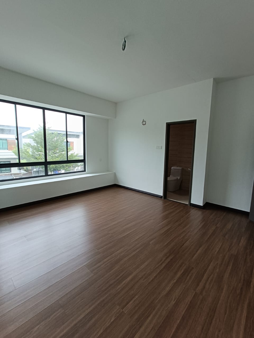 Semi-D Double Storey House Park Residence, Sugud Penampang for Sale