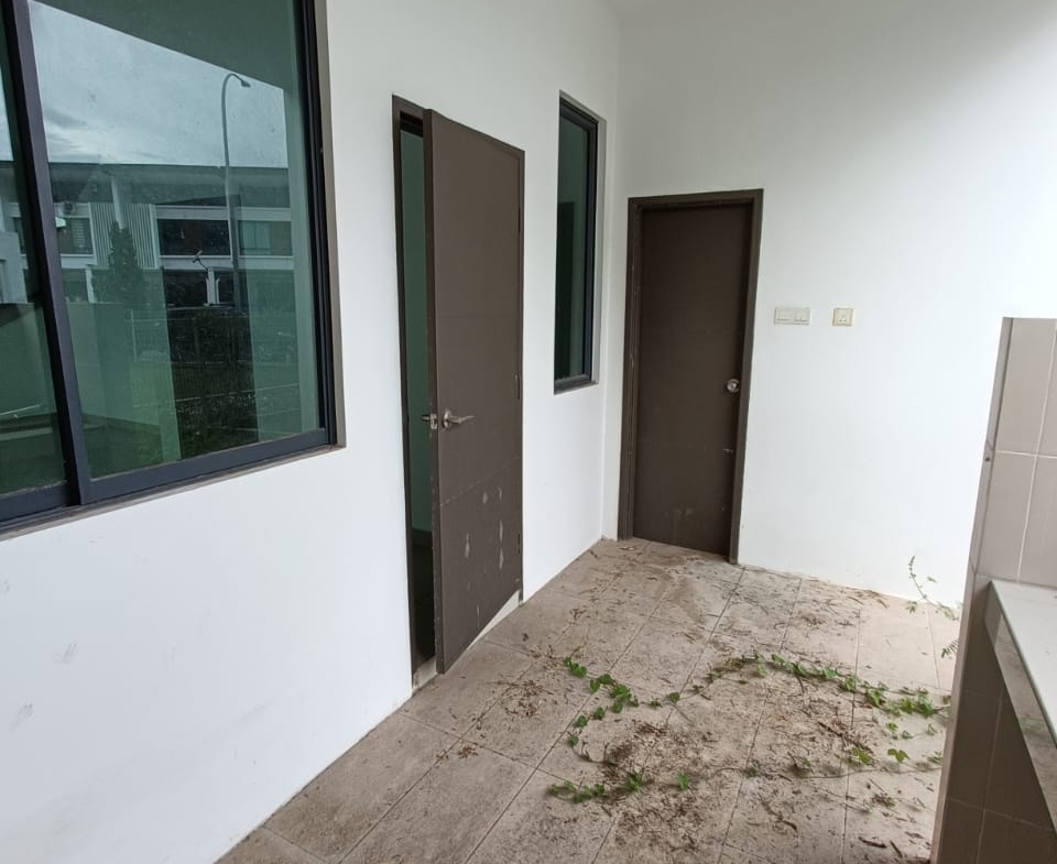 Semi-D Double Storey House Park Residence, Sugud Penampang for Sale