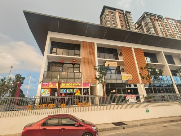 K Avenue 1st Floor Corner Unit Shoplot, Cyber City For Rent