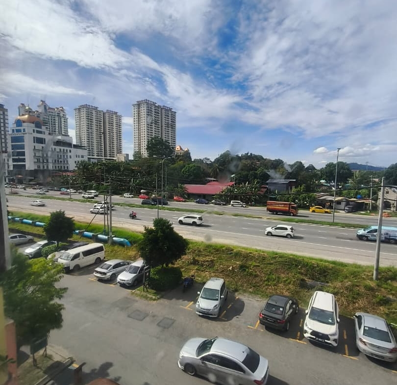 Alamesra Plaza Permai 1 Borneo UMS University Corner Unit Shop Lot 3 Storey For Rent
