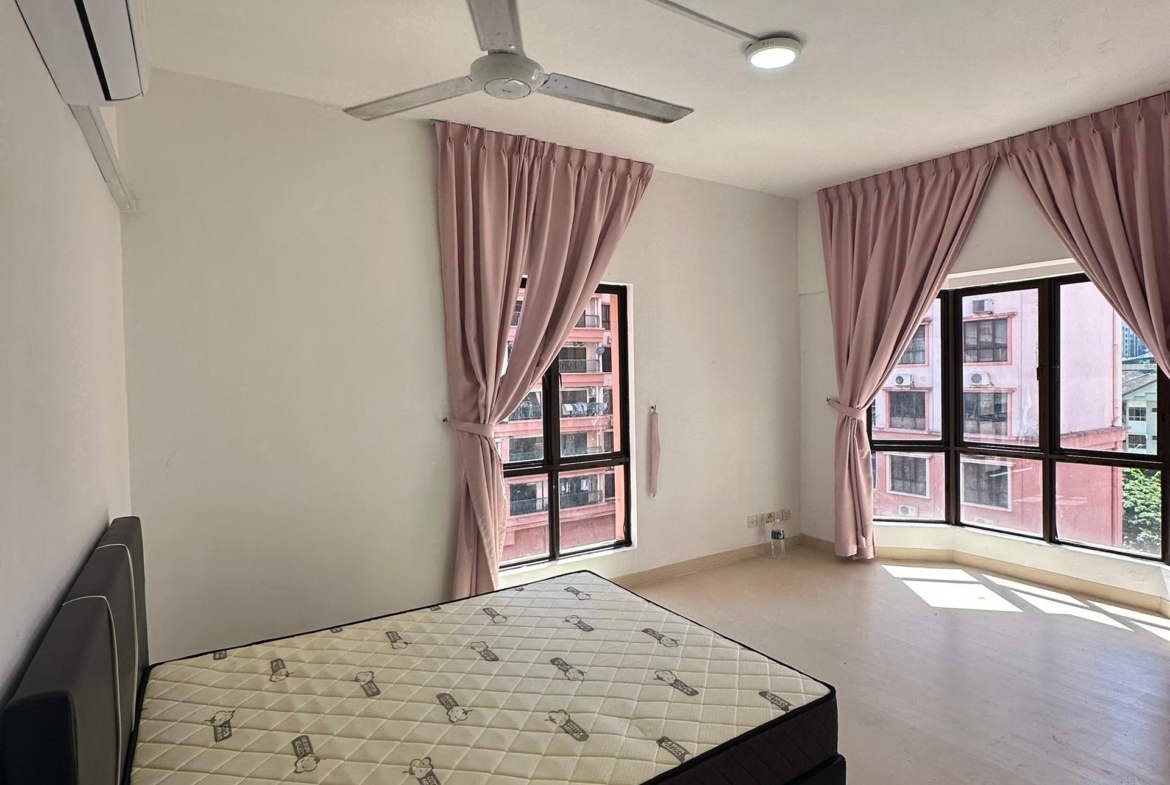 Marina Court fully furnishe kk city