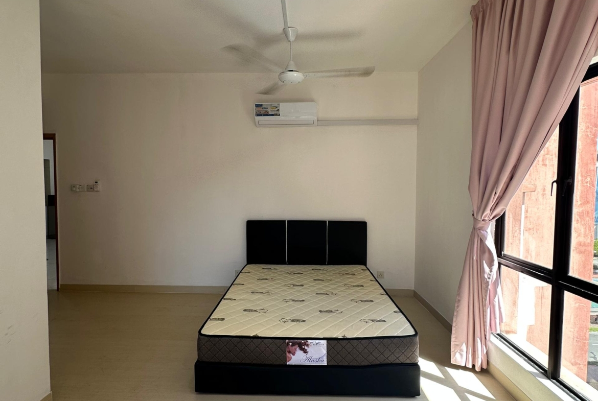 Marina Court fully furnishe kk city