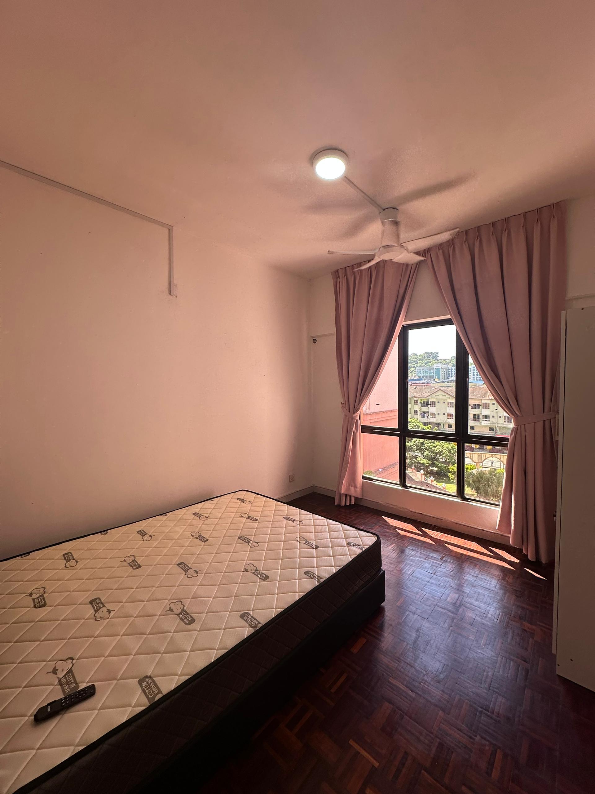 Marina Court fully furnishe kk city