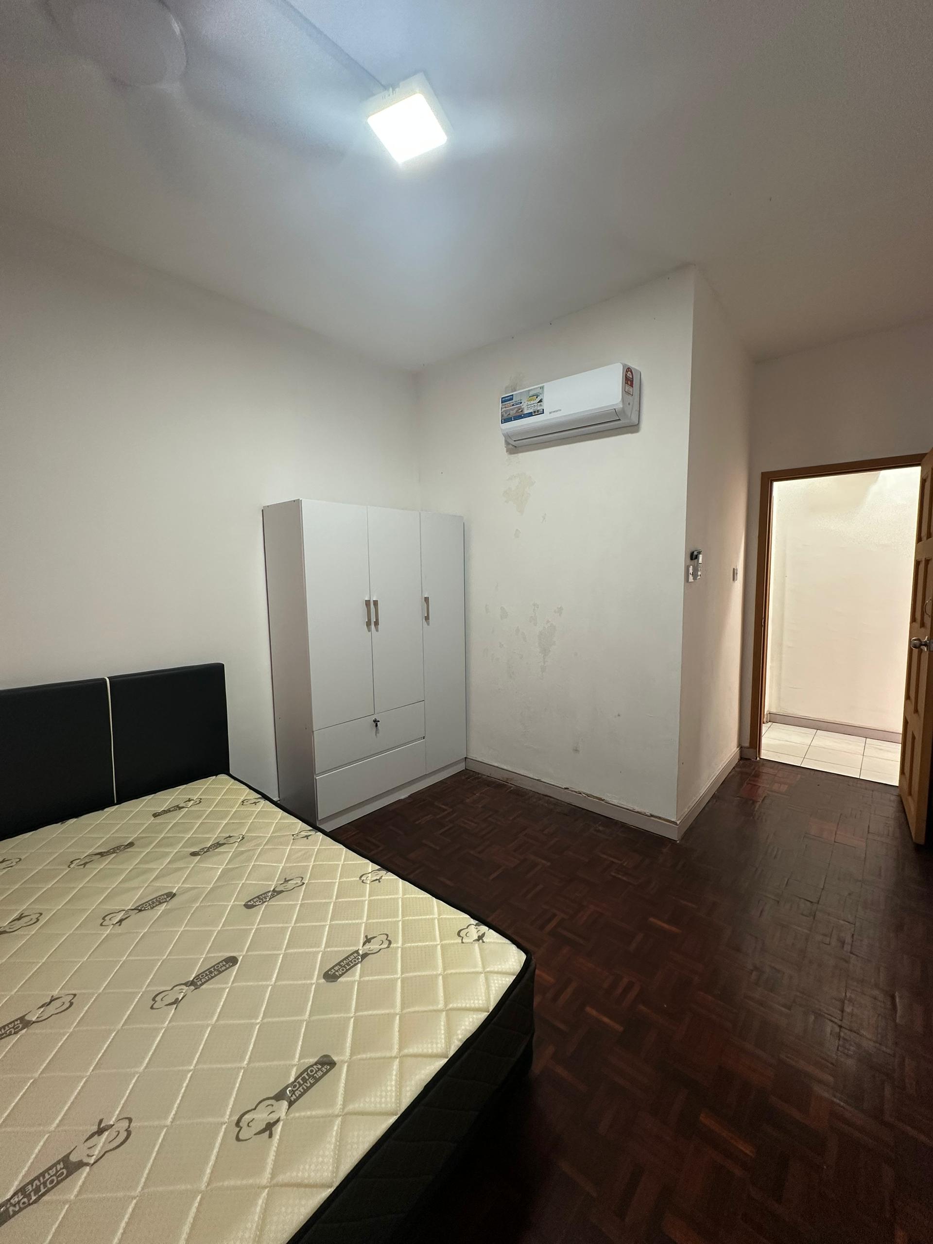Marina Court fully furnishe kk city