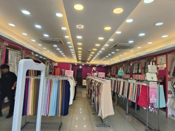 Alamesra Plaza Permai 1 Borneo UMS University Corner Unit Shop Lot 3 Storey For Sale
