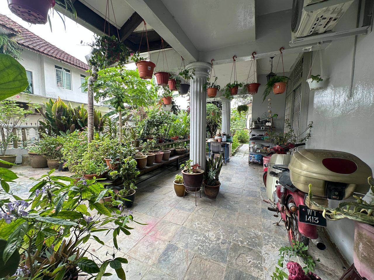 kempas888-1 Taman Bukit Kempas / Double Storey Semi-D 40×100 / Below Market Price