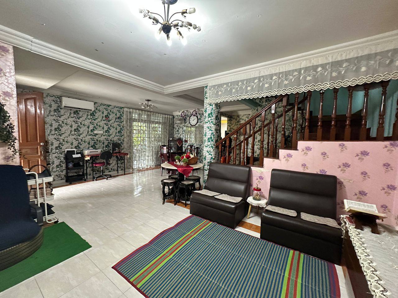 kempas888-12 Taman Bukit Kempas / Double Storey Semi-D 40×100 / Below Market Price